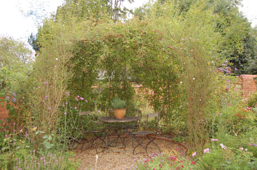 GARDEN ARBOUR - Arbour, Arbor, Gazebo, Garden Structure,Wrought Iron